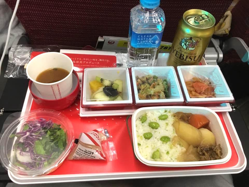 機内食1回目