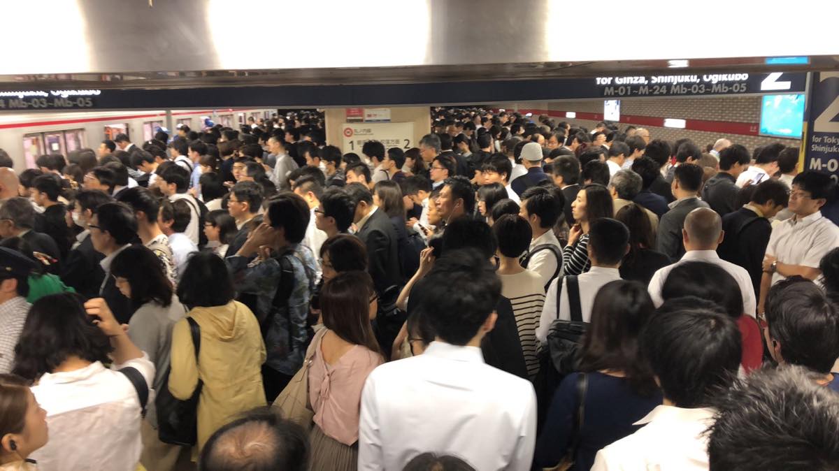 もう嫌 満員電車がストレスのあなたを楽にする5つの方法とは ありたんぼドットコム もう嫌 満員電車がストレスのあなたを楽にする5つの方法とは ありたんぼドットコム